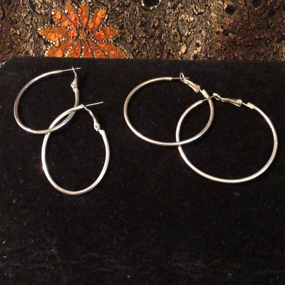 $$SALE$$ 2 pair HOOPS
